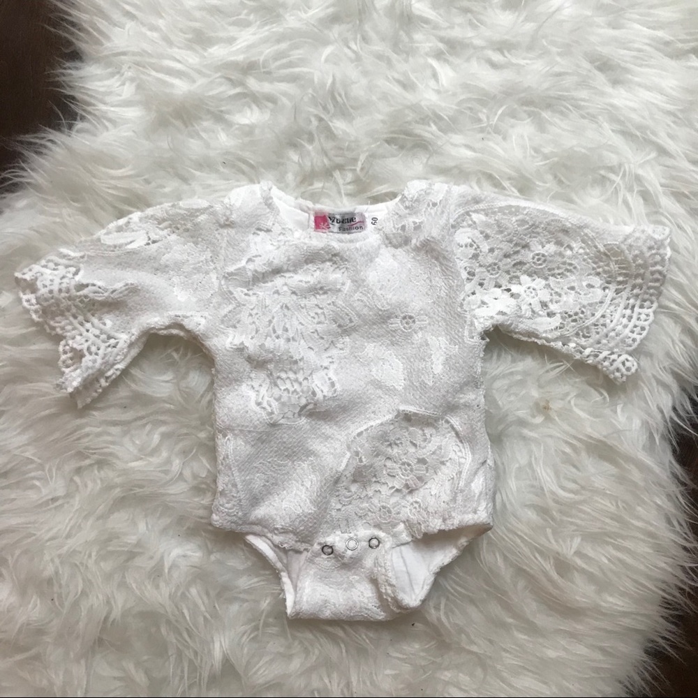 Lace body suit